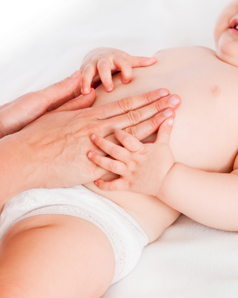 Babymassage bij darmkrampjes